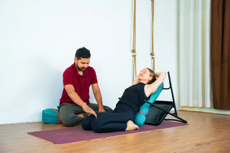 50 Hour Yin Yoga Teacher Training In Rishikesh